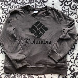 Large Grey Columbia Sweatshirt
